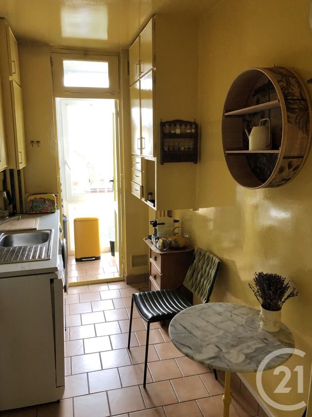 Appartement F4 à louer - 4 pièces - 76.4 m2 - LE KREMLIN BICETRE - 94 - ILE-DE-FRANCE - Century 21 K.B. Immobilier