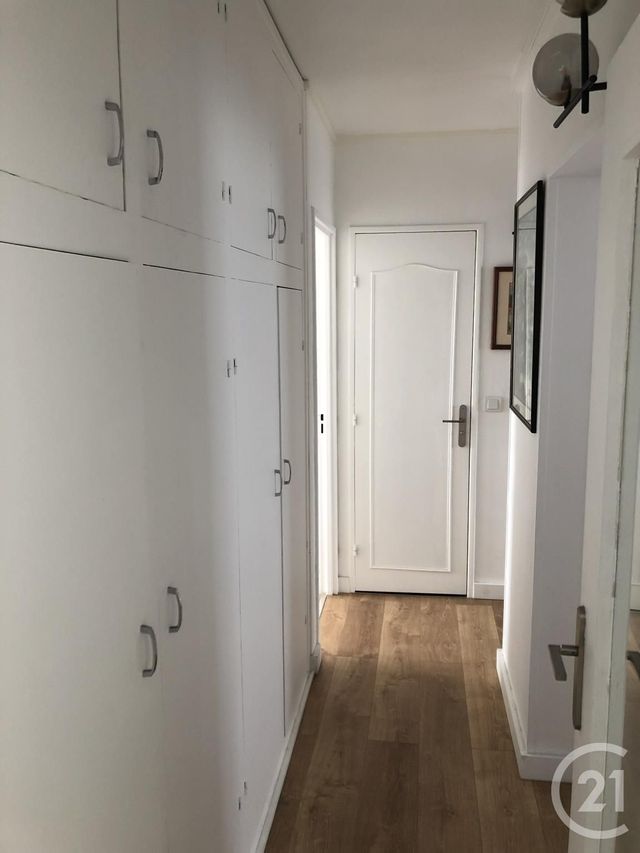 Appartement F4 à louer - 4 pièces - 76.4 m2 - LE KREMLIN BICETRE - 94 - ILE-DE-FRANCE - Century 21 K.B. Immobilier