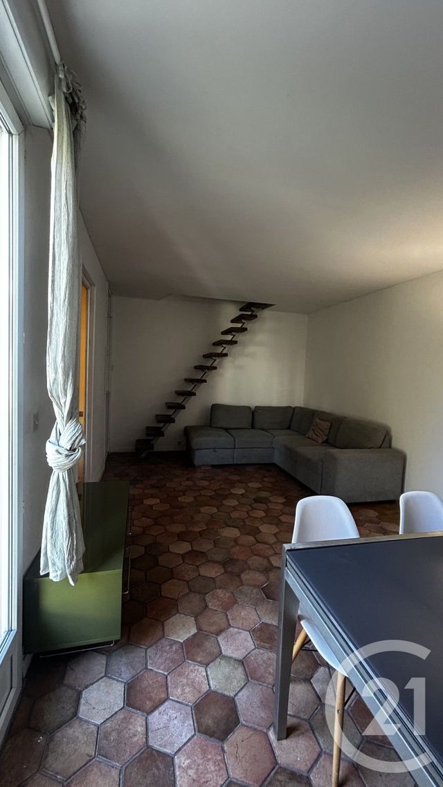 Appartement F4 à louer - 4 pièces - 66.28 m2 - IVRY SUR SEINE - 94 - ILE-DE-FRANCE - Century 21 K.B. Immobilier