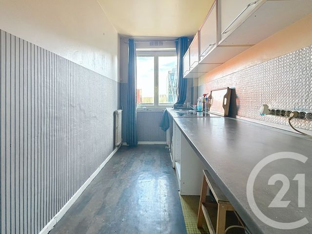 Appartement F3 à vendre - 3 pièces - 50.0 m2 - LE KREMLIN BICETRE - 94 - ILE-DE-FRANCE - Century 21 K.B. Immobilier