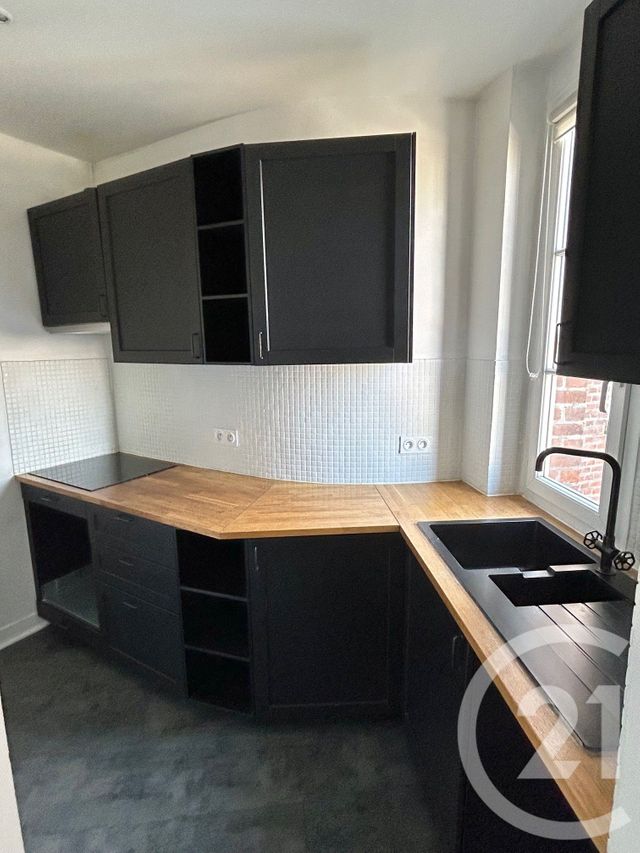 Appartement F2 à louer - 2 pièces - 46.04 m2 - LE KREMLIN BICETRE - 94 - ILE-DE-FRANCE - Century 21 K.B. Immobilier