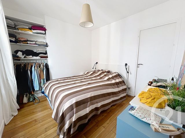 Appartement F2 à vendre - 2 pièces - 36.6 m2 - PARIS - 75013 - ILE-DE-FRANCE - Century 21 K.B. Immobilier