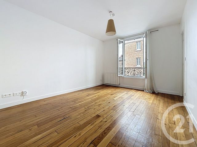 Appartement F2 à vendre - 2 pièces - 36.6 m2 - PARIS - 75013 - ILE-DE-FRANCE - Century 21 K.B. Immobilier