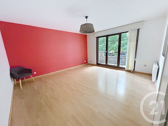 Appartement F2 à vendre - 2 pièces - 50.5 m2 - LE KREMLIN BICETRE - 94 - ILE-DE-FRANCE - Century 21 K.B. Immobilier