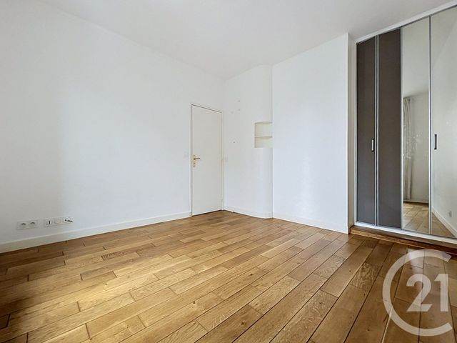Appartement F2 à vendre - 2 pièces - 37.01 m2 - LE KREMLIN BICETRE - 94 - ILE-DE-FRANCE - Century 21 K.B. Immobilier