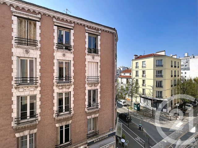 Appartement F2 à vendre - 2 pièces - 26.14 m2 - LE KREMLIN BICETRE - 94 - ILE-DE-FRANCE - Century 21 K.B. Immobilier
