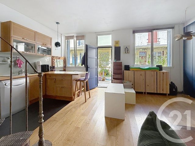 maison à vendre - 3 pièces - 52.43 m2 - PARIS - 75013 - ILE-DE-FRANCE - Century 21 K.B. Immobilier