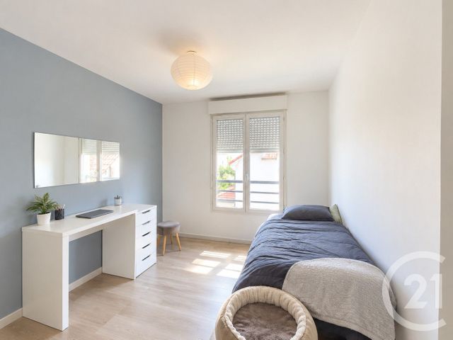 Appartement F4 à vendre - 4 pièces - 77.94 m2 - IVRY SUR SEINE - 94 - ILE-DE-FRANCE - Century 21 K.B. Immobilier