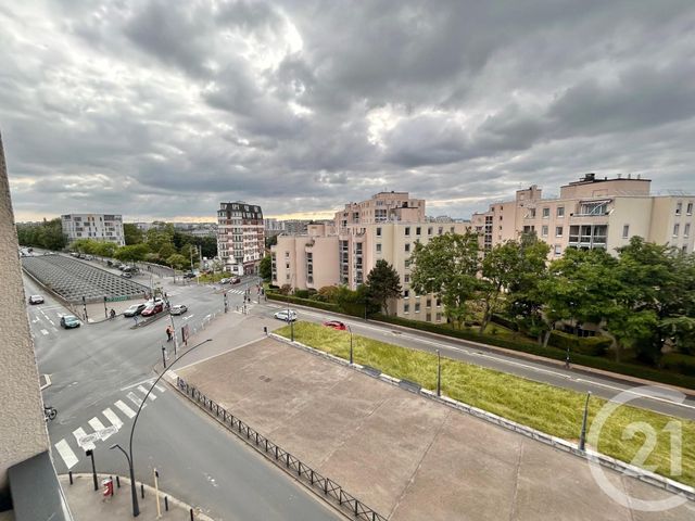 Appartement F3 à louer - 3 pièces - 53.87 m2 - LE KREMLIN BICETRE - 94 - ILE-DE-FRANCE - Century 21 K.B. Immobilier