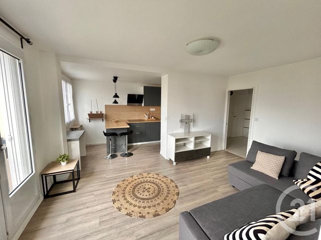 Appartement F3 à louer - 3 pièces - 53.87 m2 - LE KREMLIN BICETRE - 94 - ILE-DE-FRANCE - Century 21 K.B. Immobilier