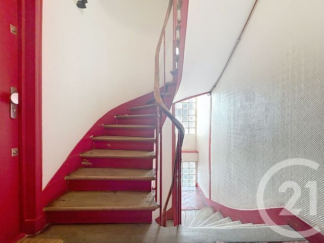 Appartement F2 à vendre - 2 pièces - 27.33 m2 - LE KREMLIN BICETRE - 94 - ILE-DE-FRANCE - Century 21 K.B. Immobilier