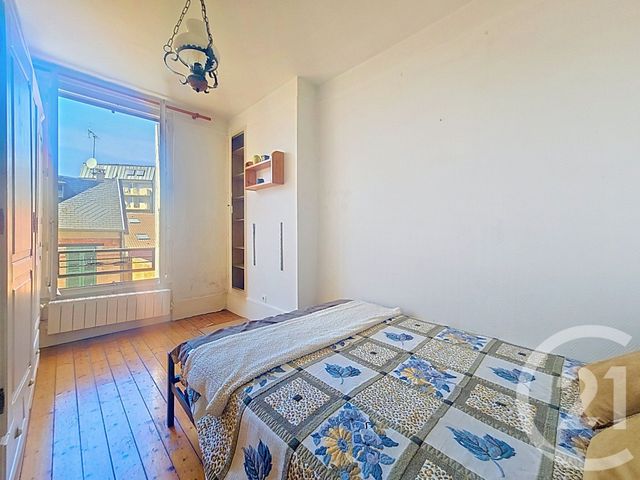 Appartement F2 à vendre - 2 pièces - 27.33 m2 - LE KREMLIN BICETRE - 94 - ILE-DE-FRANCE - Century 21 K.B. Immobilier