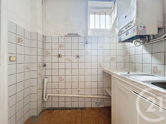 Appartement F2 à vendre - 2 pièces - 29.6 m2 - PARIS - 75013 - ILE-DE-FRANCE - Century 21 K.B. Immobilier