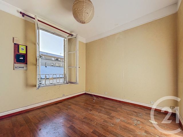 Appartement F2 à vendre - 2 pièces - 29.6 m2 - PARIS - 75013 - ILE-DE-FRANCE - Century 21 K.B. Immobilier