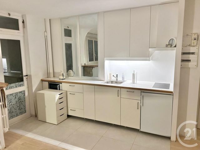 Appartement F4 à louer - 4 pièces - 60.55 m2 - LE KREMLIN BICETRE - 94 - ILE-DE-FRANCE - Century 21 K.B. Immobilier