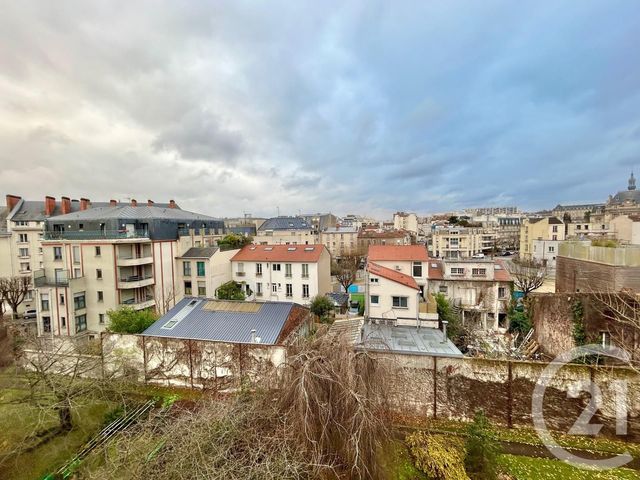 Appartement F4 à louer - 4 pièces - 60.55 m2 - LE KREMLIN BICETRE - 94 - ILE-DE-FRANCE - Century 21 K.B. Immobilier