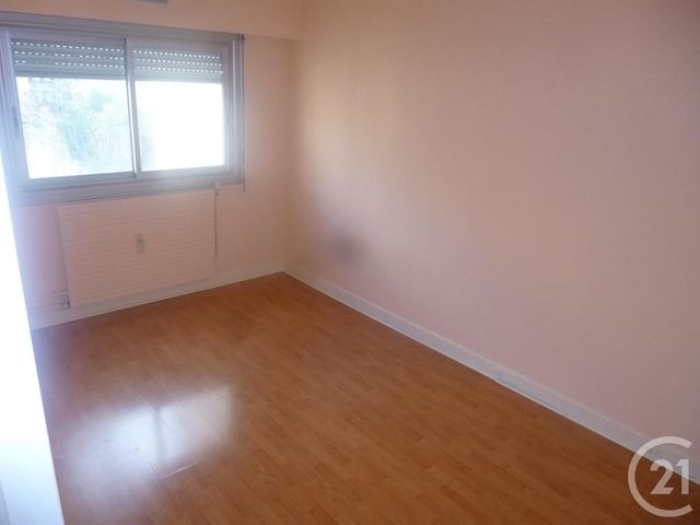 Appartement F3 à louer - 3 pièces - 69.0 m2 - LE KREMLIN BICETRE - 94 - ILE-DE-FRANCE - Century 21 K.B. Immobilier