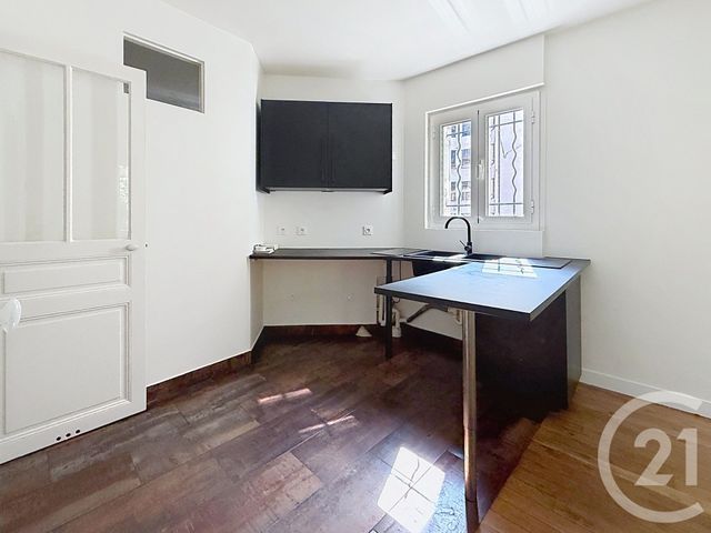 Appartement F2 à vendre - 2 pièces - 36.73 m2 - PARIS - 75013 - ILE-DE-FRANCE - Century 21 K.B. Immobilier