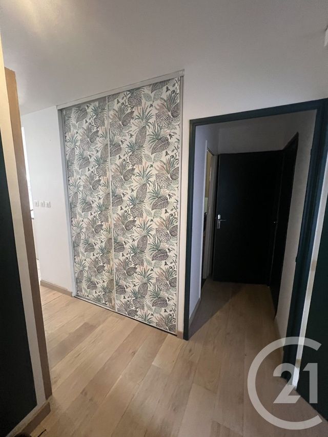 Appartement T4 à louer - 4 pièces - 93.52 m2 - ARCUEIL - 94 - ILE-DE-FRANCE - Century 21 K.B. Immobilier