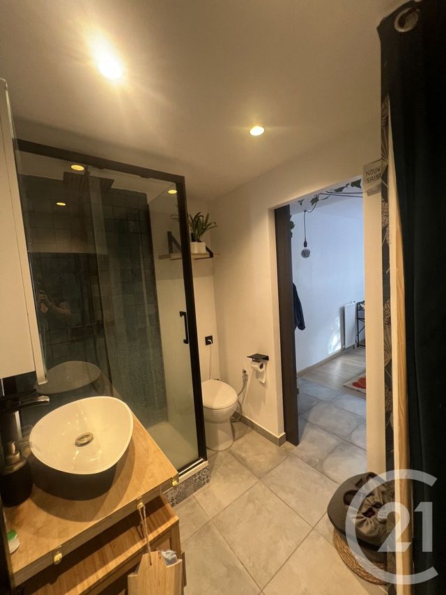 Appartement T4 à louer - 4 pièces - 93.52 m2 - ARCUEIL - 94 - ILE-DE-FRANCE - Century 21 K.B. Immobilier
