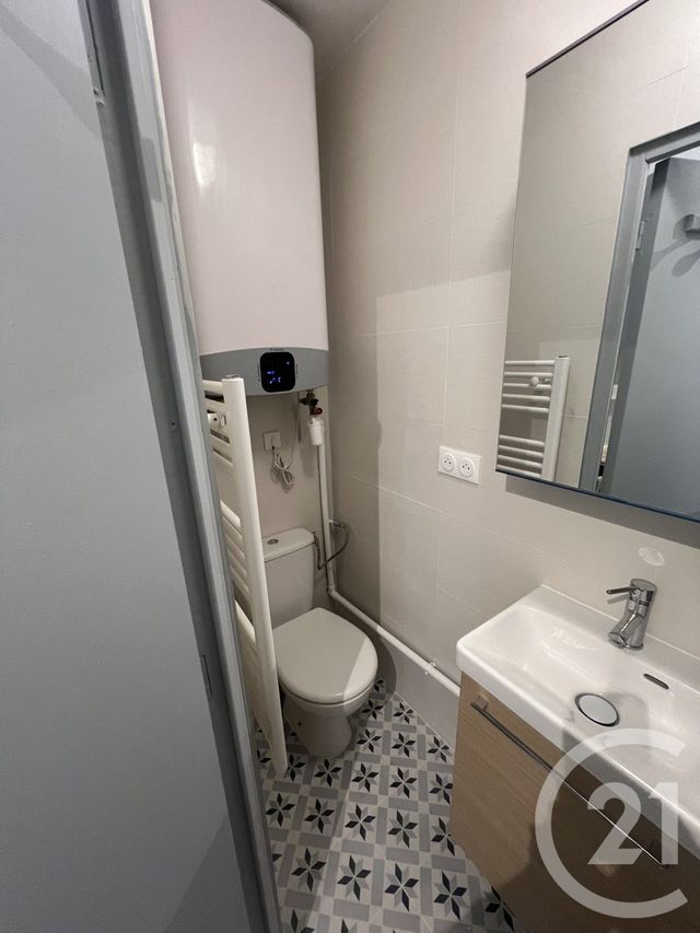 Appartement Studio à louer - 1 pièce - 21.11 m2 - CACHAN - 94 - ILE-DE-FRANCE - Century 21 K.B. Immobilier