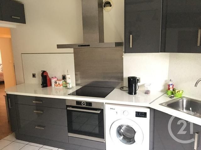 Appartement F3 à louer - 3 pièces - 51.34 m2 - LE KREMLIN BICETRE - 94 - ILE-DE-FRANCE - Century 21 K.B. Immobilier