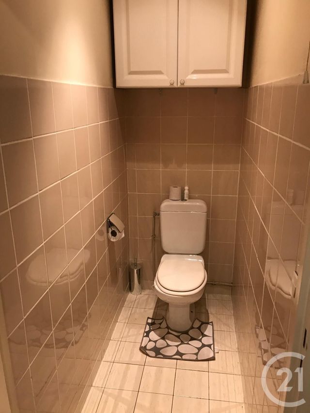 Appartement F1 à louer - 1 pièce - 36.02 m2 - LE KREMLIN BICETRE - 94 - ILE-DE-FRANCE - Century 21 K.B. Immobilier