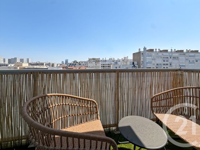 Appartement Studio à louer - 1 pièce - 27.09 m2 - LE KREMLIN BICETRE - 94 - ILE-DE-FRANCE - Century 21 K.B. Immobilier