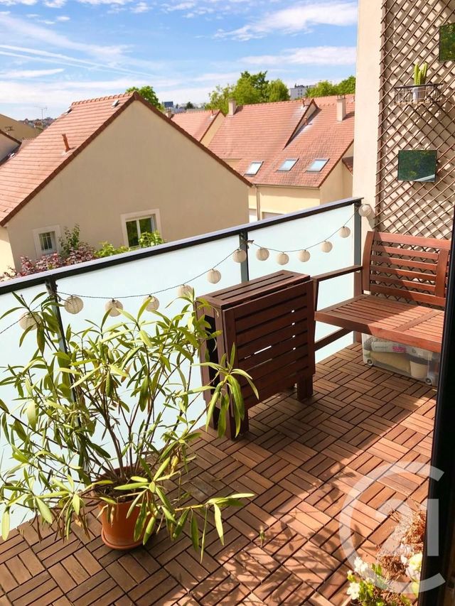 Appartement F3 à louer - 3 pièces - 67.4 m2 - LE KREMLIN BICETRE - 94 - ILE-DE-FRANCE - Century 21 K.B. Immobilier