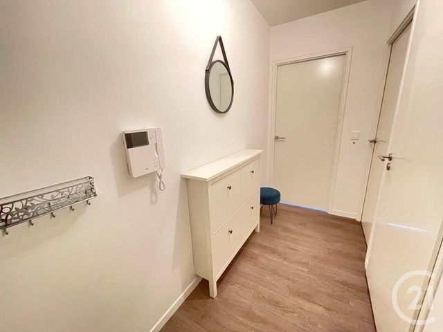 Appartement F3 à louer - 3 pièces - 67.4 m2 - LE KREMLIN BICETRE - 94 - ILE-DE-FRANCE - Century 21 K.B. Immobilier