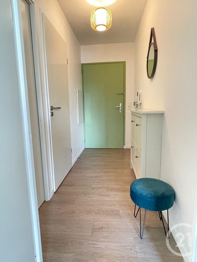 Appartement F3 à louer - 3 pièces - 67.4 m2 - LE KREMLIN BICETRE - 94 - ILE-DE-FRANCE - Century 21 K.B. Immobilier