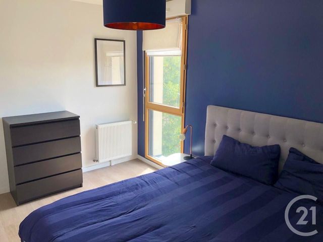 Appartement F3 à louer - 3 pièces - 67.4 m2 - LE KREMLIN BICETRE - 94 - ILE-DE-FRANCE - Century 21 K.B. Immobilier