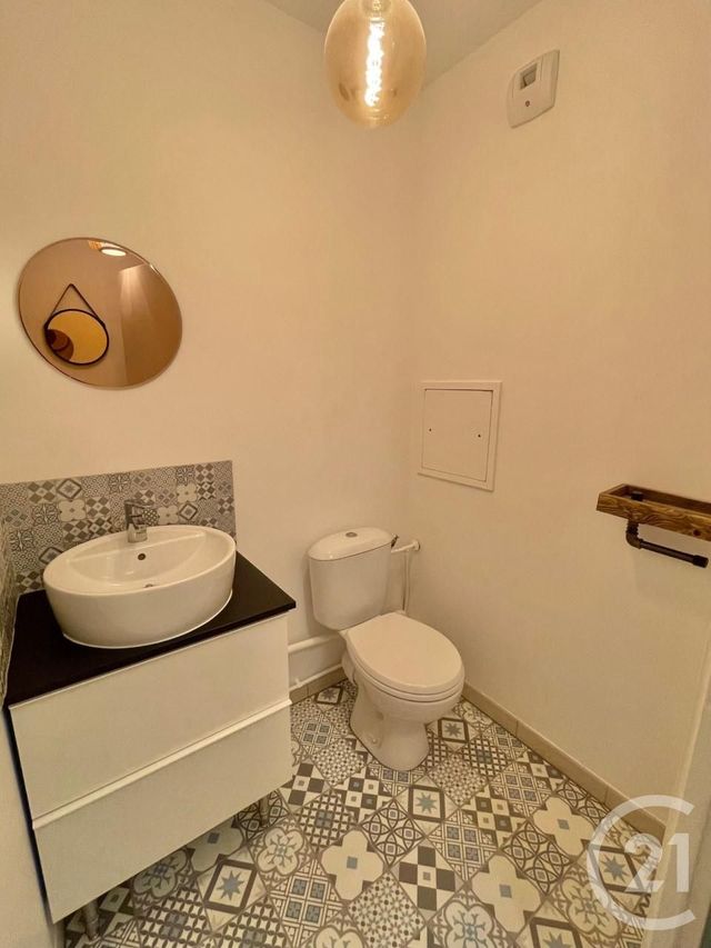 Appartement F3 à louer - 3 pièces - 67.4 m2 - LE KREMLIN BICETRE - 94 - ILE-DE-FRANCE - Century 21 K.B. Immobilier