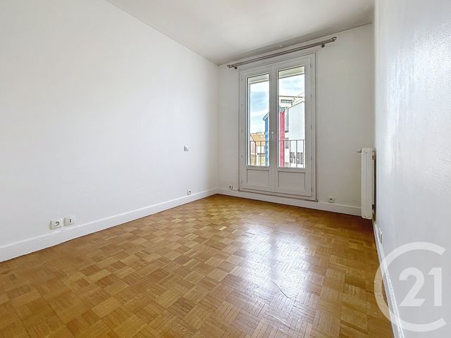Appartement F4 à vendre - 4 pièces - 80.97 m2 - LE KREMLIN BICETRE - 94 - ILE-DE-FRANCE - Century 21 K.B. Immobilier