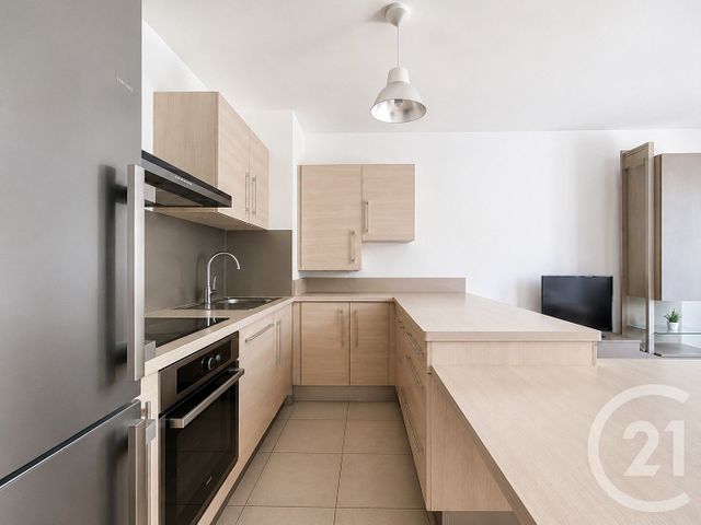 Appartement F3 à vendre - 3 pièces - 59.8 m2 - LE KREMLIN BICETRE - 94 - ILE-DE-FRANCE - Century 21 K.B. Immobilier