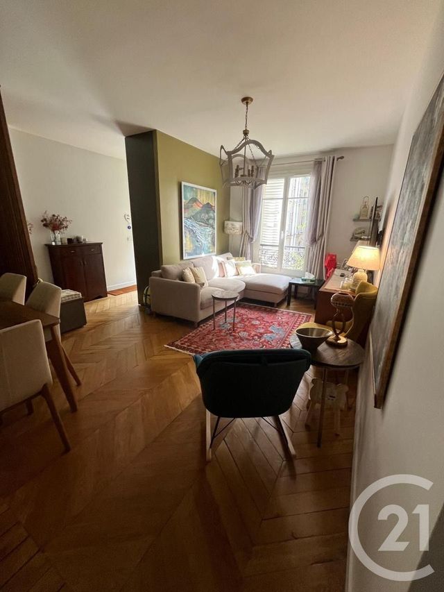 Appartement T3 à louer - 3 pièces - 77.07 m2 - PARIS - 75016 - ILE-DE-FRANCE - Century 21 K.B. Immobilier