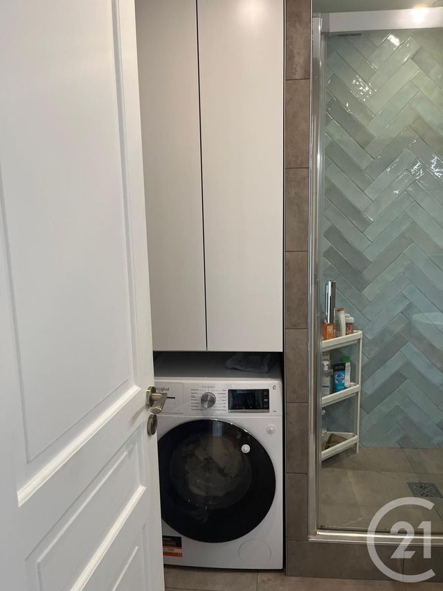 Appartement T3 à louer - 3 pièces - 77.07 m2 - PARIS - 75016 - ILE-DE-FRANCE - Century 21 K.B. Immobilier