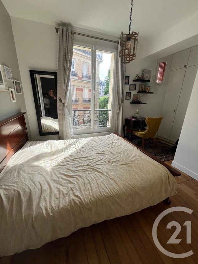 Appartement T3 à louer - 3 pièces - 77.07 m2 - PARIS - 75016 - ILE-DE-FRANCE - Century 21 K.B. Immobilier