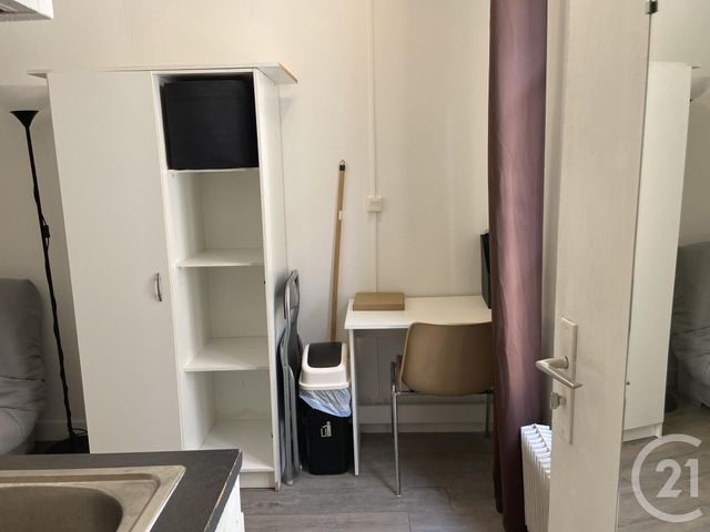 Appartement F1 à louer - 1 pièce - 13.02 m2 - PARIS - 75011 - ILE-DE-FRANCE - Century 21 K.B. Immobilier