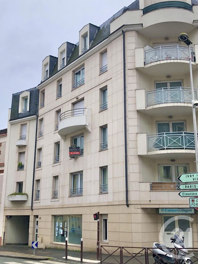 Appartement F2 à louer - 2 pièces - 42.0 m2 - LE KREMLIN BICETRE - 94 - ILE-DE-FRANCE - Century 21 K.B. Immobilier