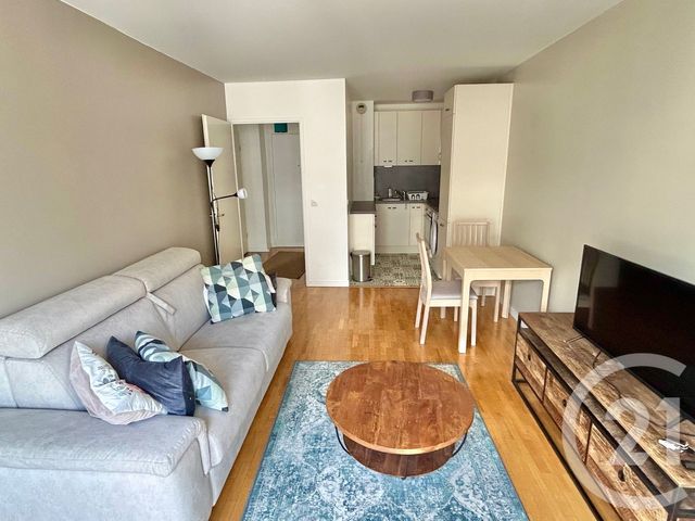 Appartement F2 à louer - 2 pièces - 38.59 m2 - LE KREMLIN BICETRE - 94 - ILE-DE-FRANCE - Century 21 K.B. Immobilier