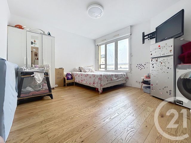 Appartement Studio à vendre - 1 pièce - 21.65 m2 - PARIS - 75013 - ILE-DE-FRANCE - Century 21 K.B. Immobilier
