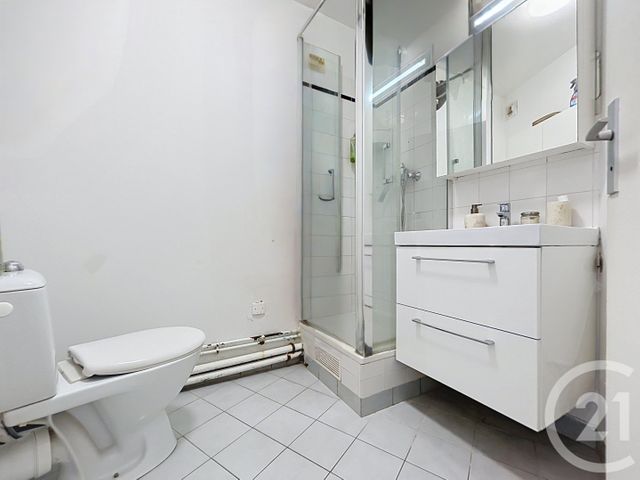 Appartement Studio à vendre - 1 pièce - 21.65 m2 - PARIS - 75013 - ILE-DE-FRANCE - Century 21 K.B. Immobilier