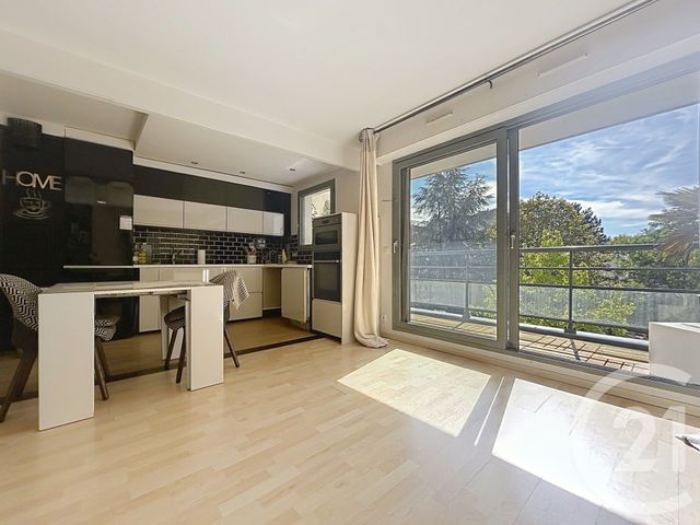 Appartement F3 à vendre - 3 pièces - 67.55 m2 - LE KREMLIN BICETRE - 94 - ILE-DE-FRANCE - Century 21 K.B. Immobilier