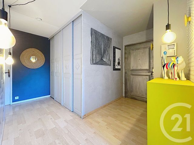 Appartement F3 à vendre - 3 pièces - 67.55 m2 - LE KREMLIN BICETRE - 94 - ILE-DE-FRANCE - Century 21 K.B. Immobilier