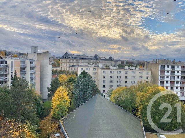 Appartement F3 à louer - 3 pièces - 63.41 m2 - LE KREMLIN BICETRE - 94 - ILE-DE-FRANCE - Century 21 K.B. Immobilier