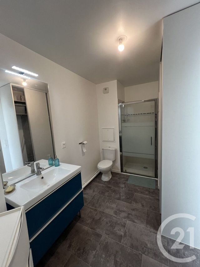 Appartement F2 à louer - 2 pièces - 44.15 m2 - ORLY - 94 - ILE-DE-FRANCE - Century 21 K.B. Immobilier