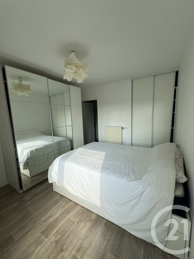 Appartement F2 à louer - 2 pièces - 44.15 m2 - ORLY - 94 - ILE-DE-FRANCE - Century 21 K.B. Immobilier