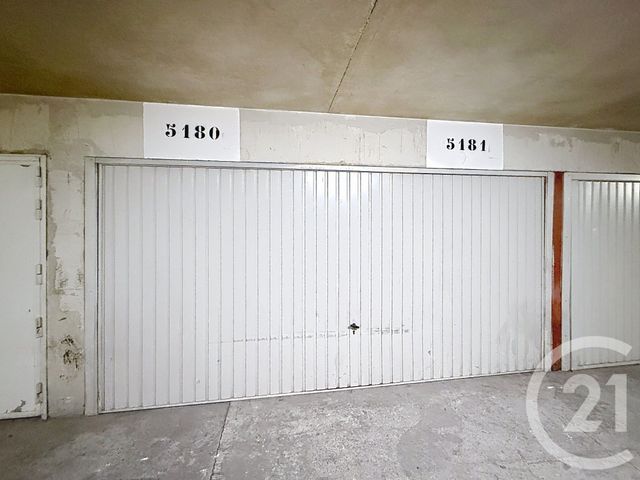 parking à vendre - 21.32 m2 - LE KREMLIN BICETRE - 94 - ILE-DE-FRANCE - Century 21 K.B. Immobilier