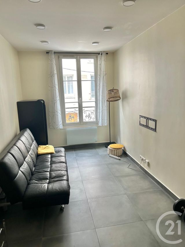 Appartement F2 à louer - 2 pièces - 32.63 m2 - LE KREMLIN BICETRE - 94 - ILE-DE-FRANCE - Century 21 K.B. Immobilier
